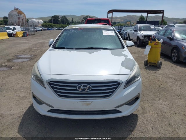 Продажа на аукционе авто 2015 Hyundai Sonata Se, vin: 5NPE24AF5FH139563, номер лота: 45022586