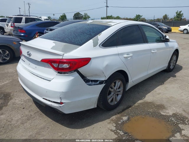 Продажа на аукционе авто 2015 Hyundai Sonata Se, vin: 5NPE24AF5FH139563, номер лота: 45022586