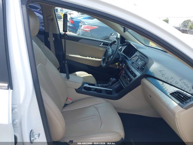 Продажа на аукционе авто 2015 Hyundai Sonata Se, vin: 5NPE24AF5FH139563, номер лота: 45022586