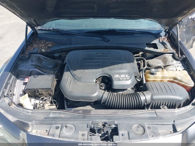 2014 Chrysler 300 300s მანქანა იყიდება აუქციონზე, vin: 2C3CCABGXEH365538, აუქციონის ნომერი: 45022596