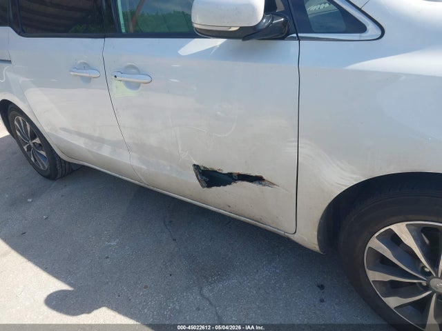 Продажа на аукционе авто 2016 Kia Sedona Sx, vin: KNDMC5C19G6135527, номер лота: 45022612