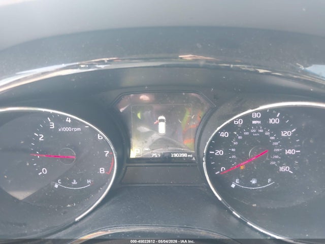 Продажа на аукционе авто 2016 Kia Sedona Sx, vin: KNDMC5C19G6135527, номер лота: 45022612