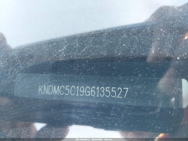 Продажа на аукционе авто 2016 Kia Sedona Sx, vin: KNDMC5C19G6135527, номер лота: 45022612