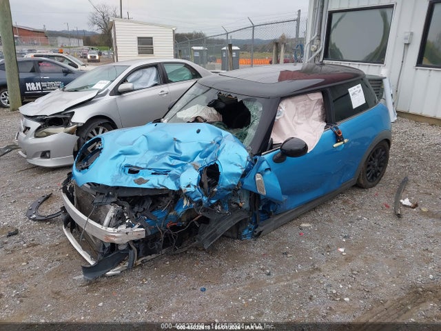 Продажа на аукционе авто 2015 Mini Hardtop Cooper S, vin: WMWXP7C55F2A41117, номер лота: 45022618