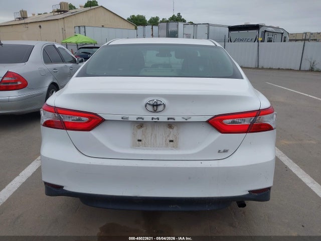 Aukcja sprzedaży 2018 Toyota Camry Le, vin: 4T1B11HKXJU581661, numer aukcji: 45022621