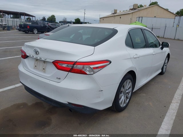 Aukcja sprzedaży 2018 Toyota Camry Le, vin: 4T1B11HKXJU581661, numer aukcji: 45022621