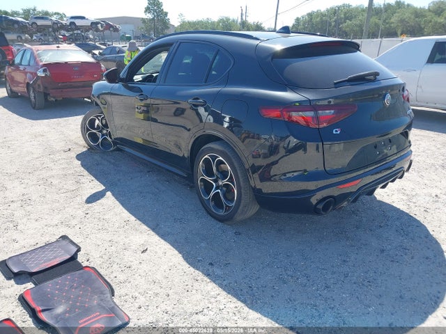45022629 :رقم المزاد ، ZASPAKBN1N7D28615 vin ، 2022 Alfa Romeo Stelvio Veloce Ti Awd مزاد بيع