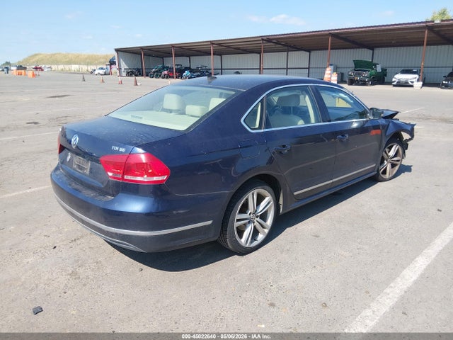 1VWBV7A37FC057117 Volkswagen Passat 2.0l Tdi Se