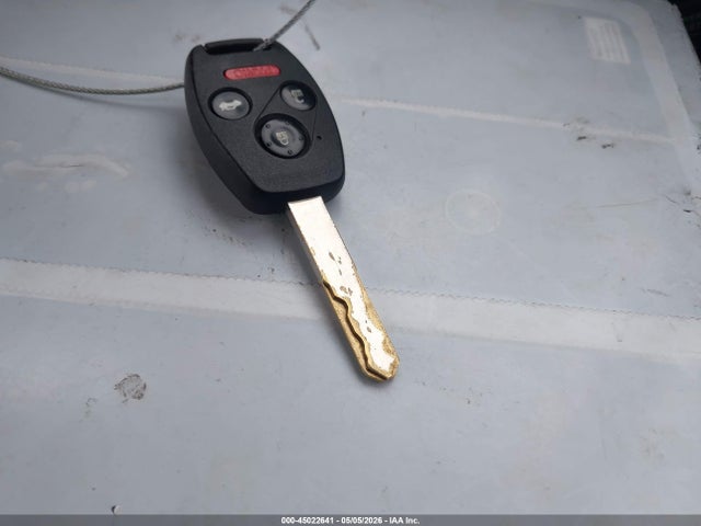 45022641 :رقم المزاد ، JHMGE8H56DC038253 vin ، 2013 Honda Fit Sport مزاد بيع