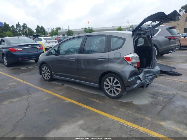 45022641 :رقم المزاد ، JHMGE8H56DC038253 vin ، 2013 Honda Fit Sport مزاد بيع