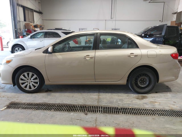 45022646 :رقم المزاد ، 5YFBU4EE7CP031491 vin ، 2012 Toyota Corolla Le مزاد بيع