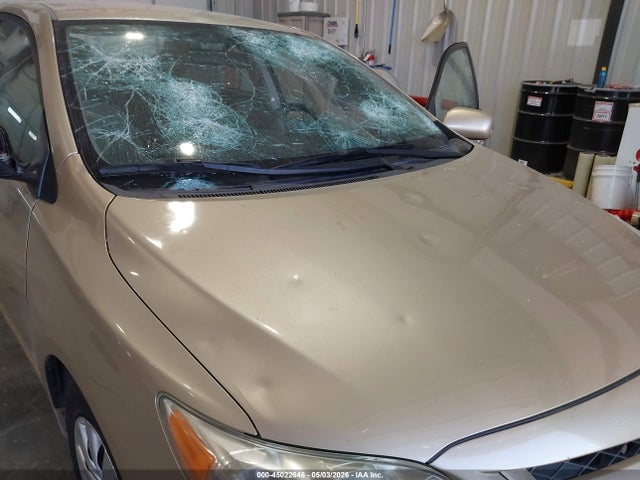 45022646 :رقم المزاد ، 5YFBU4EE7CP031491 vin ، 2012 Toyota Corolla Le مزاد بيع