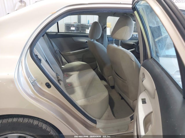 45022646 :رقم المزاد ، 5YFBU4EE7CP031491 vin ، 2012 Toyota Corolla Le مزاد بيع