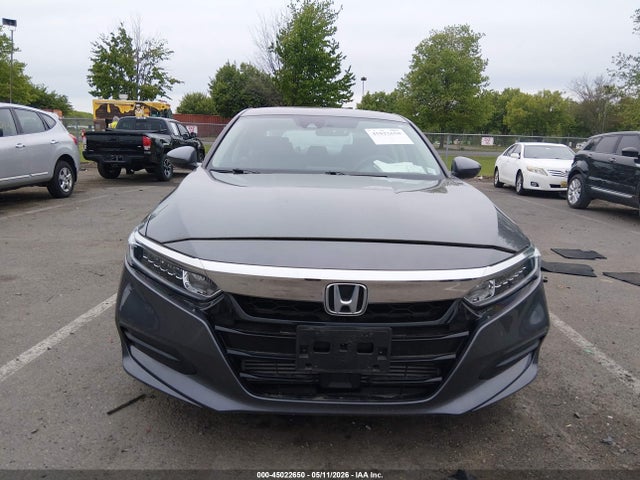 45022650 :رقم المزاد ، 1HGCV1F18KA120874 vin ، 2019 Honda Accord Lx مزاد بيع
