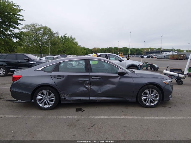 45022650 :رقم المزاد ، 1HGCV1F18KA120874 vin ، 2019 Honda Accord Lx مزاد بيع