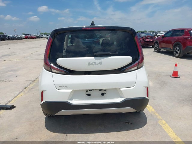 2023 Kia Soul Lx მანქანა იყიდება აუქციონზე, vin: KNDJ23AU1P7892679, აუქციონის ნომერი: 45022669