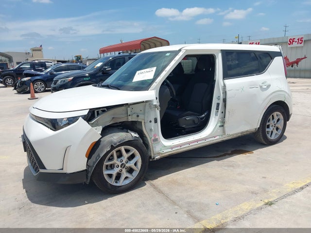 2023 Kia Soul Lx მანქანა იყიდება აუქციონზე, vin: KNDJ23AU1P7892679, აუქციონის ნომერი: 45022669