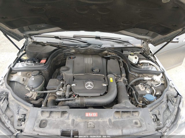 45022670 :رقم المزاد ، WDDGF4HB7ER304915 vin ، 2014 Mercedes-benz C 250 Sport مزاد بيع