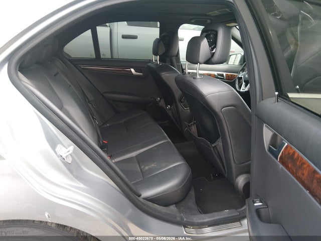 45022670 :رقم المزاد ، WDDGF4HB7ER304915 vin ، 2014 Mercedes-benz C 250 Sport مزاد بيع