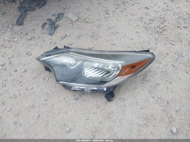 45022676 :رقم المزاد ، 3N1CE2CP3KL364943 vin ، 2019 Nissan Versa Note Sv مزاد بيع