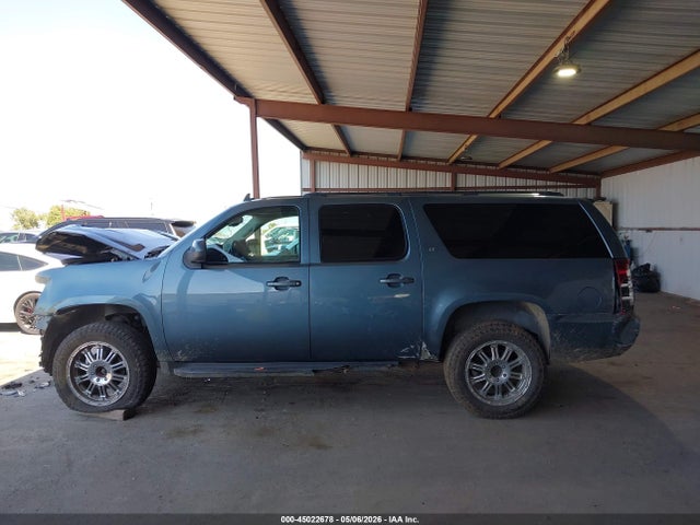 45022678 :رقم المزاد ، 3GNFK16Y18G233309 vin ، 2008 Chevrolet Suburban 1500 Lt مزاد بيع