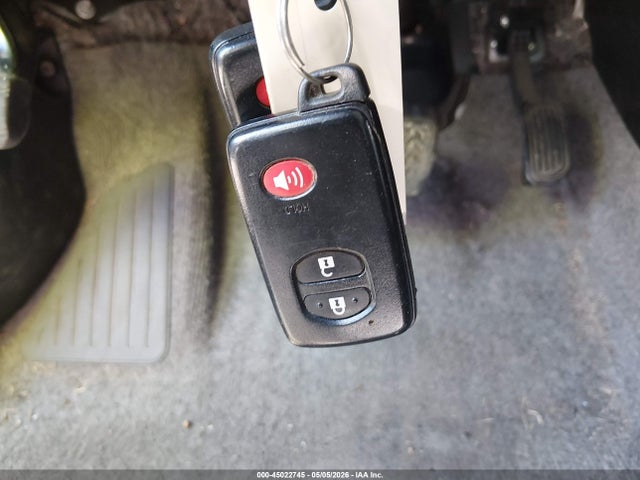 2013 Toyota Prius Two მანქანა იყიდება აუქციონზე, vin: JTDKN3DU2D5656654, აუქციონის ნომერი: 45022745