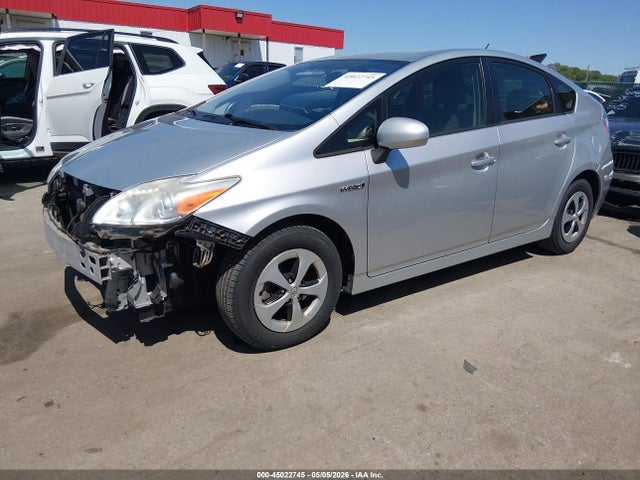 2013 Toyota Prius Two მანქანა იყიდება აუქციონზე, vin: JTDKN3DU2D5656654, აუქციონის ნომერი: 45022745