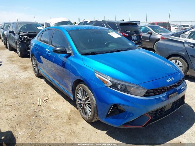 2023 Kia Forte Gt-line მანქანა იყიდება აუქციონზე, vin: 3KPF54AD9PE661385, აუქციონის ნომერი: 45022750