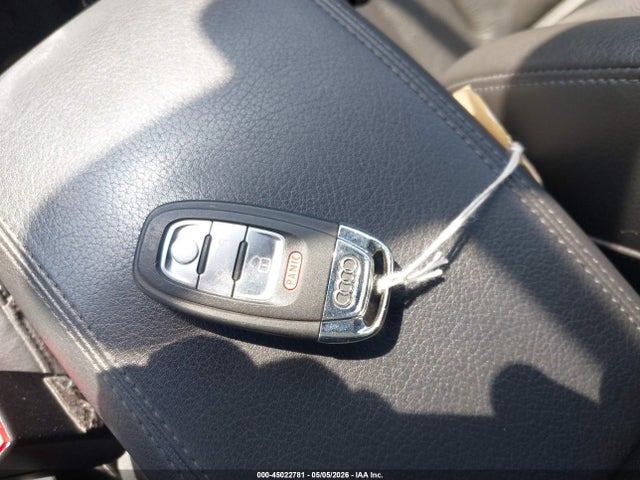 2015 Audi Q5 2.0t Premium მანქანა იყიდება აუქციონზე, vin: WA1LFAFP7FA013153, აუქციონის ნომერი: 45022781