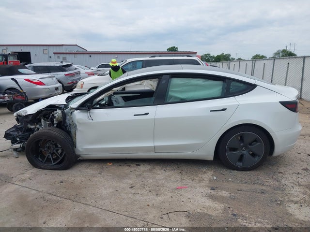 45022788 :رقم المزاد ، 5YJ3E1EB0NF344709 vin ، 2022 Tesla Model 3 Long Range Dual Motor All-wheel Drive مزاد بيع