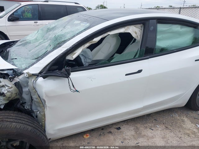 45022788 :رقم المزاد ، 5YJ3E1EB0NF344709 vin ، 2022 Tesla Model 3 Long Range Dual Motor All-wheel Drive مزاد بيع