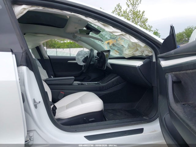 45022788 :رقم المزاد ، 5YJ3E1EB0NF344709 vin ، 2022 Tesla Model 3 Long Range Dual Motor All-wheel Drive مزاد بيع