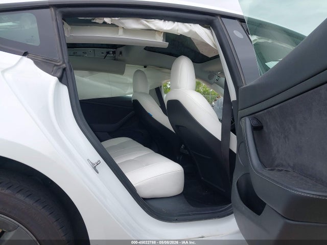 45022788 :رقم المزاد ، 5YJ3E1EB0NF344709 vin ، 2022 Tesla Model 3 Long Range Dual Motor All-wheel Drive مزاد بيع