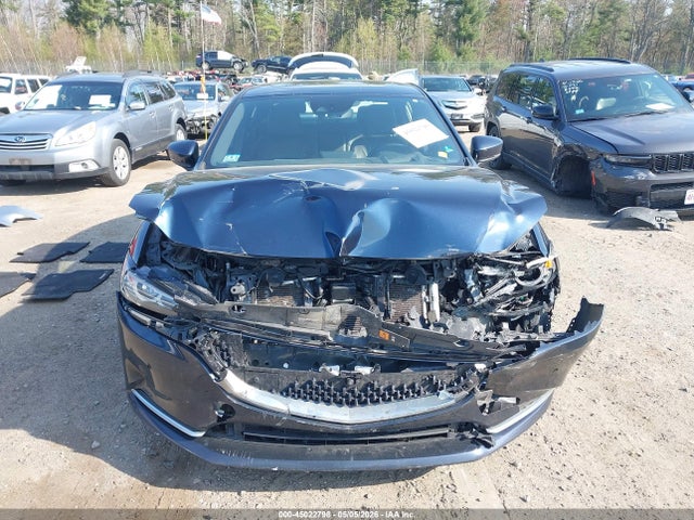2018 Mazda Mazda6 Signature მანქანა იყიდება აუქციონზე, vin: JM1GL1XY6J1321690, აუქციონის ნომერი: 45022798