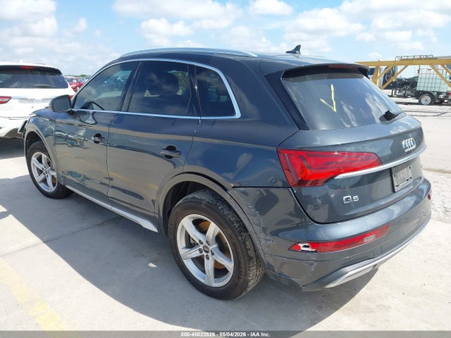 WA1AAAFY8M2118208 Audi Q5 Premium 45 Tfsi Quattro S Tronic