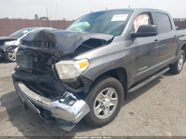 Продажа на аукционе авто 2016 Toyota Tundra Sr5 4.6l V8, vin: 5TFEM5F11GX104439, номер лота: 45022831