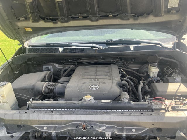 Продаж на аукціоні авто 2011 Toyota Tundra Grade 5.7l V8, vin: 5TFDW5F17BX177393, номер лоту: 45022833