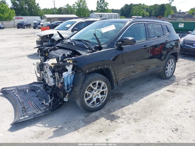 45022842 :رقم المزاد ، 3C4NJDFB8NT183788 vin ، 2022 Jeep Compass Latitude Lux 4x4 مزاد بيع