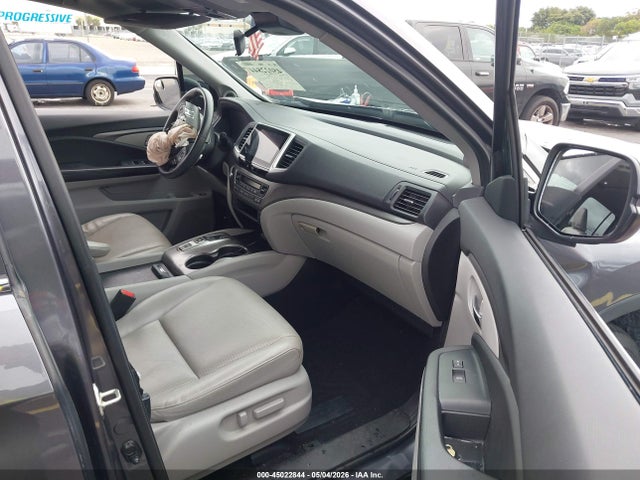 45022844 :رقم المزاد ، 5FPYK3F50LB015628 vin ، 2020 Honda Ridgeline Awd Rtl مزاد بيع