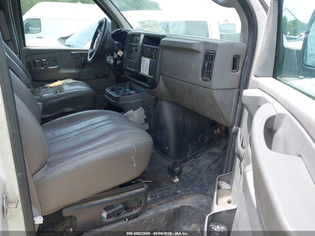 Продажа на аукционе авто 2005 Gmc Savana Standard, vin: 1GTGG29V051170607, номер лота: 45022850