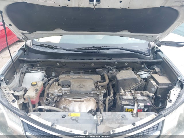 Продажа на аукционе авто 2015 Toyota Rav4 Xle, vin: 2T3WFREVXFW212832, номер лота: 45022922