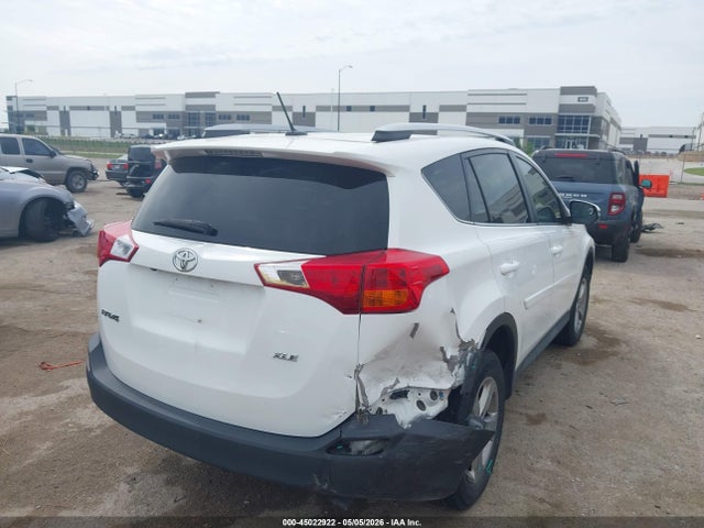Продажа на аукционе авто 2015 Toyota Rav4 Xle, vin: 2T3WFREVXFW212832, номер лота: 45022922