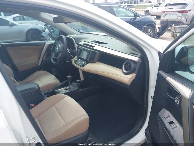 Продажа на аукционе авто 2015 Toyota Rav4 Xle, vin: 2T3WFREVXFW212832, номер лота: 45022922