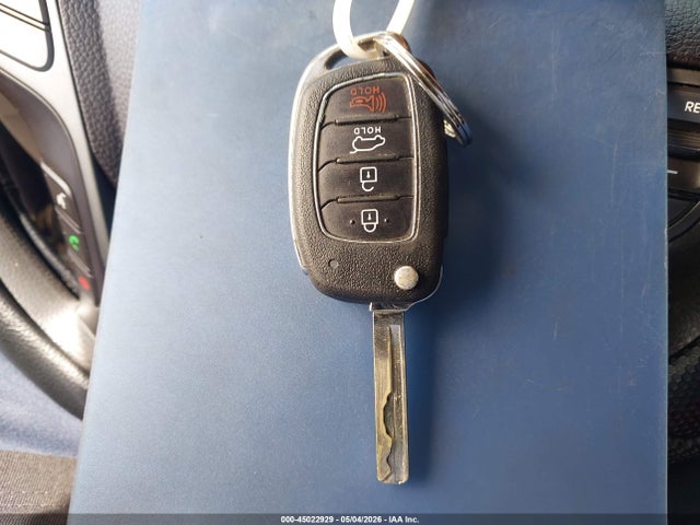 Продаж на аукціоні авто 2018 Hyundai Santa Fe Sport 2.4l, vin: 5XYZT3LB5JG563389, номер лоту: 45022929