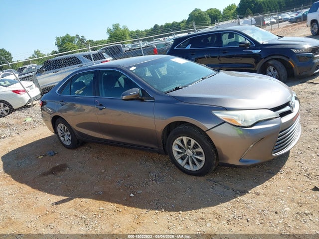 Продажа на аукционе авто 2017 Toyota Camry Le, vin: 4T1BF1FK4HU386363, номер лота: 45022933