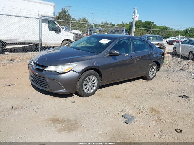 Продажа на аукционе авто 2017 Toyota Camry Le, vin: 4T1BF1FK4HU386363, номер лота: 45022933