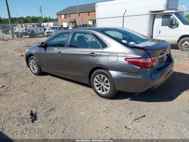 Продажа на аукционе авто 2017 Toyota Camry Le, vin: 4T1BF1FK4HU386363, номер лота: 45022933