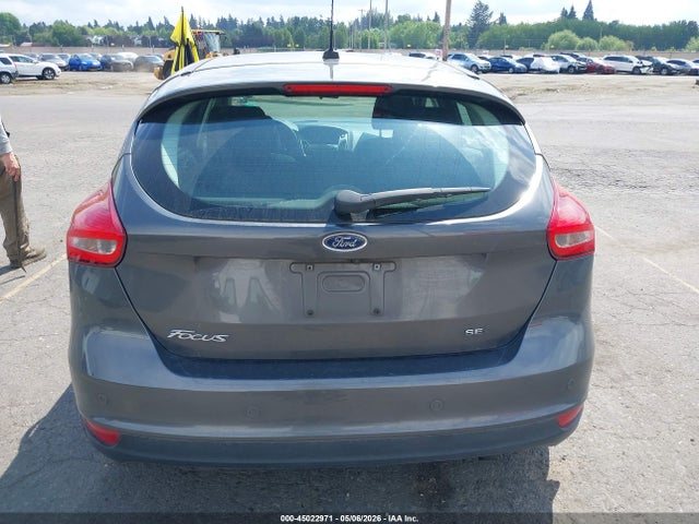 Ford FOCUS SEL 2017 1FADP3M28HL296329 Image 16