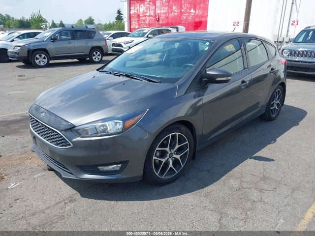 Ford FOCUS SEL 2017 1FADP3M28HL296329 Image 2