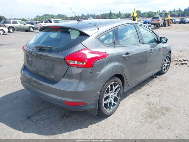 Ford FOCUS SEL 2017 1FADP3M28HL296329 Image 4